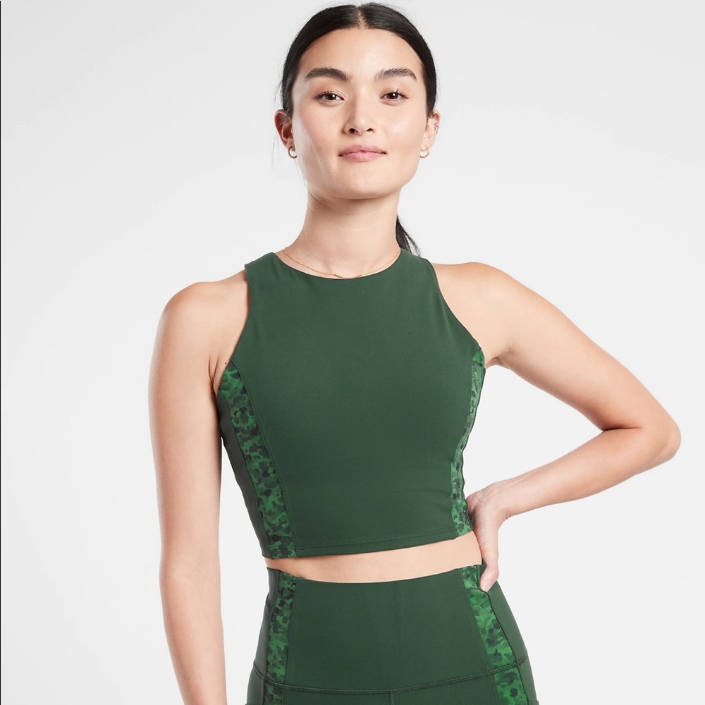BRAND NEW! Athleta conscious crop serene D-DD